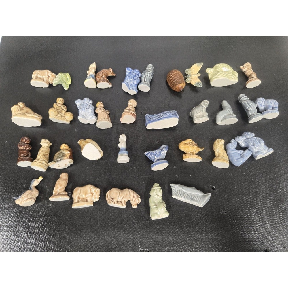 Wade Red Rose Tea Canadian 36 Figurines